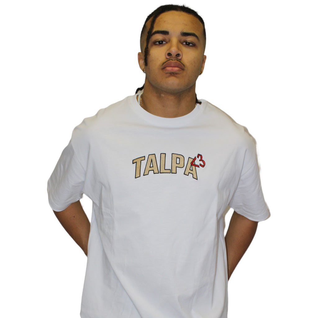 white t-shirt <3