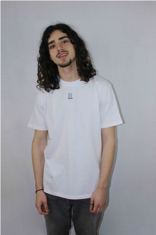 Simple tee white