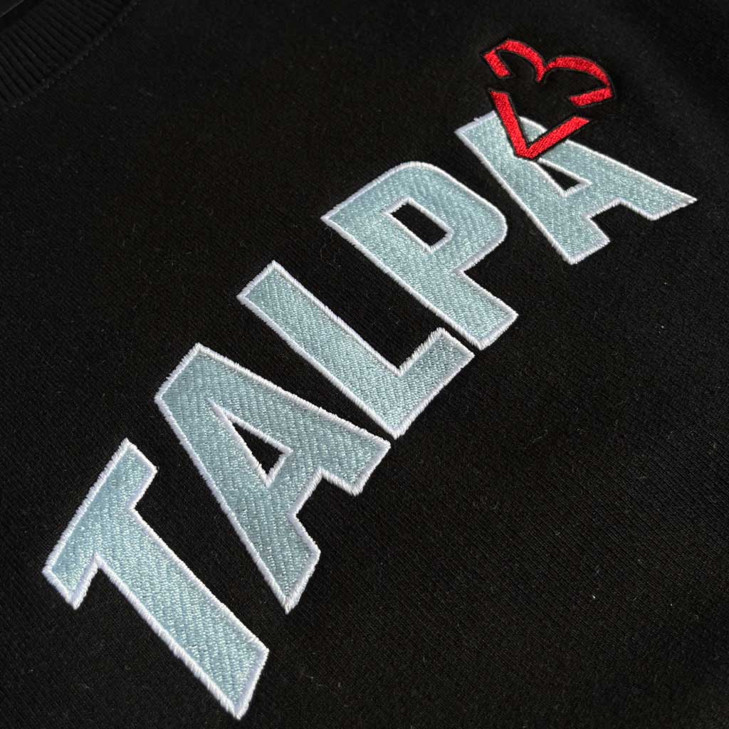 Black heavy crewneck <3