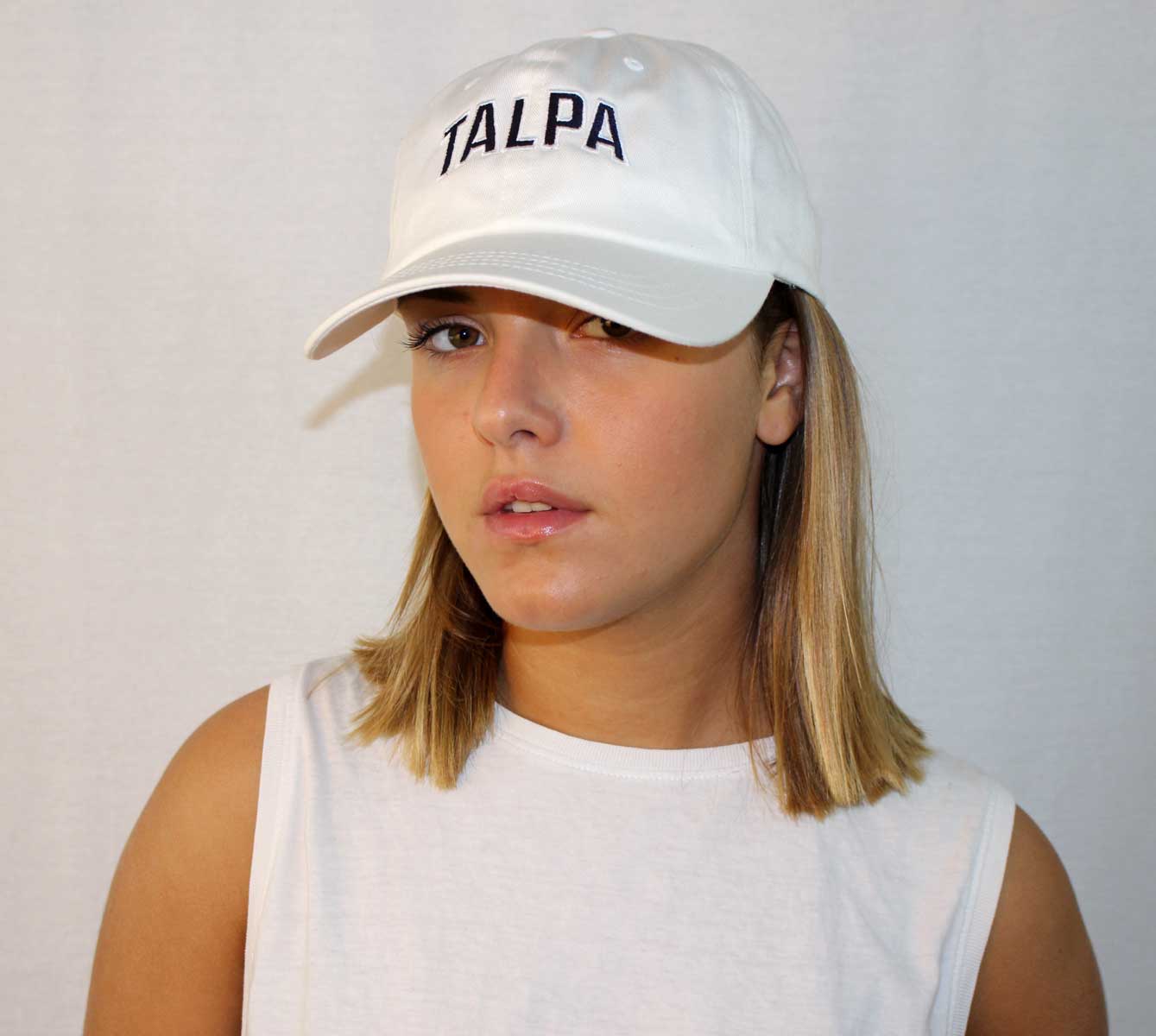 Cap two stars talpa white